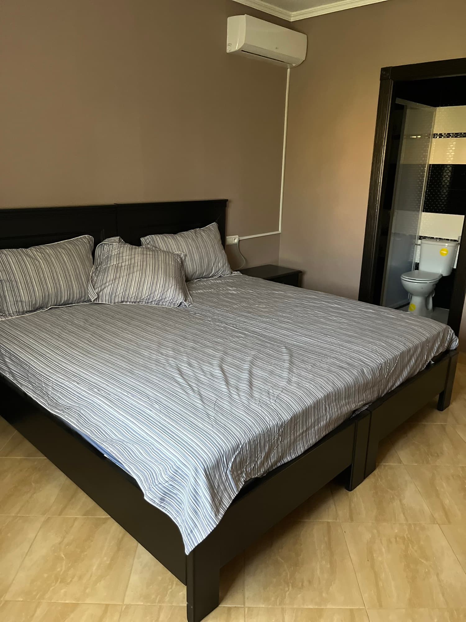 Maison Azur — Bedroom 1 1