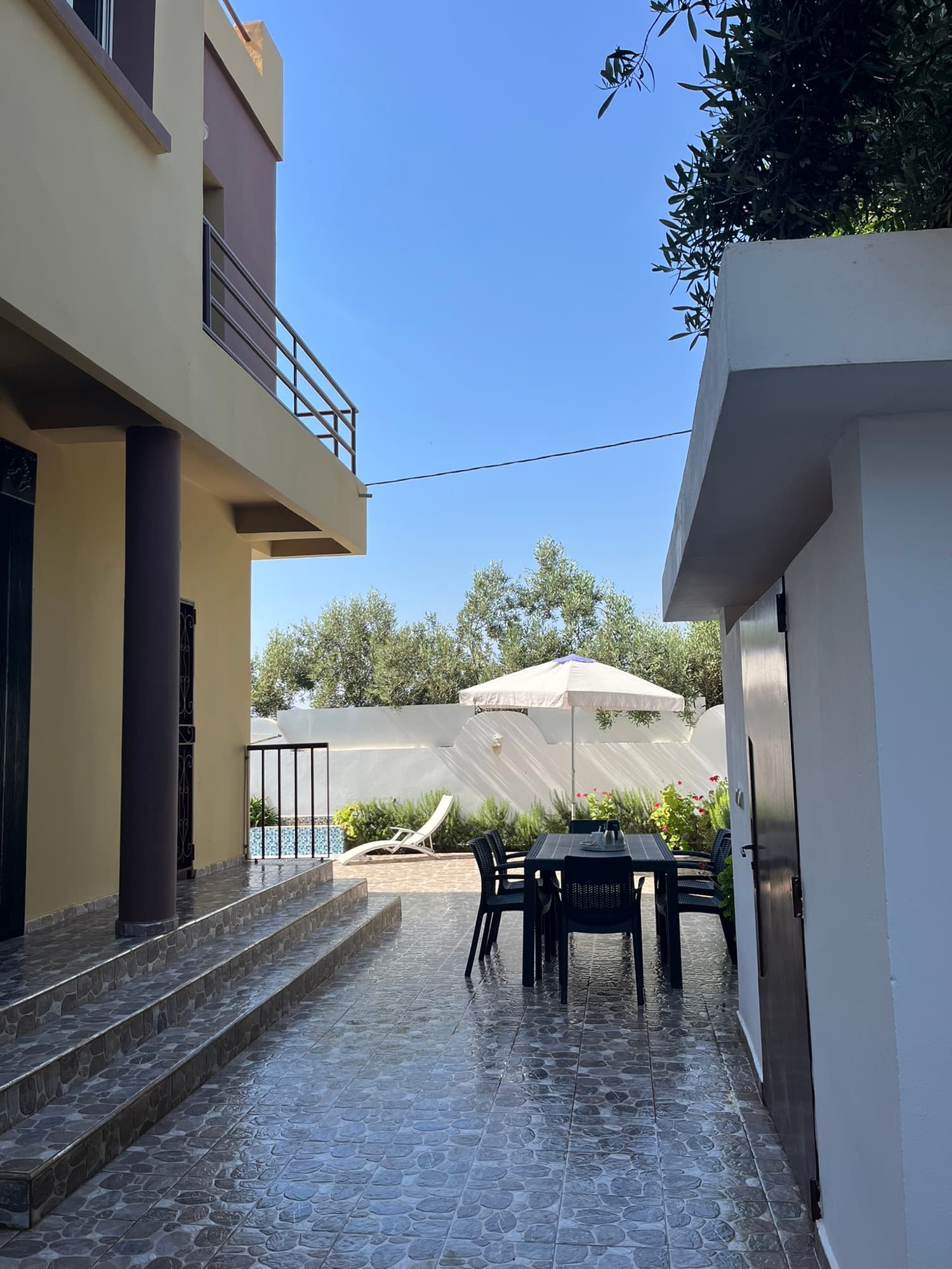 Maison Azur — Terrace 4